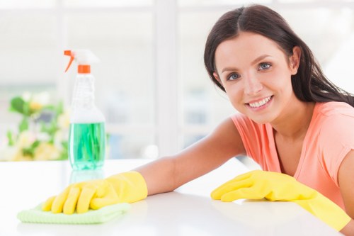 Post builders cleaning in NW1 for renovated homes and flats
