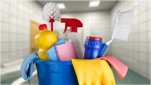 Deep cleaning of kitchen and bathroom areas in NW1