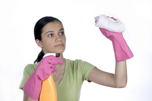 Professional kitchen cleaning in a NW1 apartment
